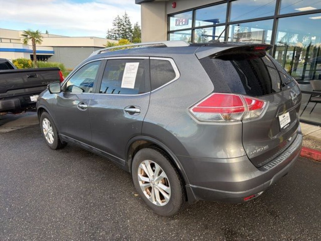 Used 2014 Nissan Rogue SV SUV