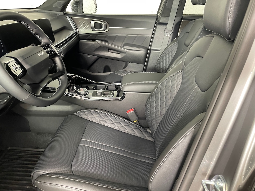 New 2026 Kia Sorento Plug-In Hybrid X-Line SX Prestige SUV
