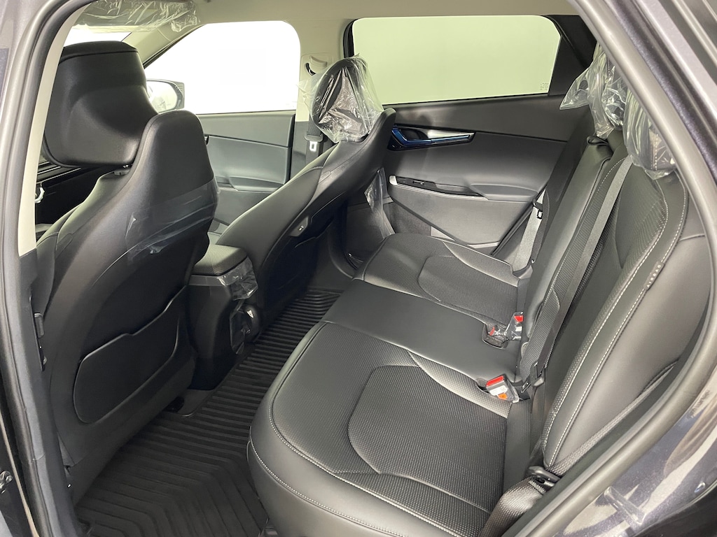 New 2025 Kia EV6 Wind SUV