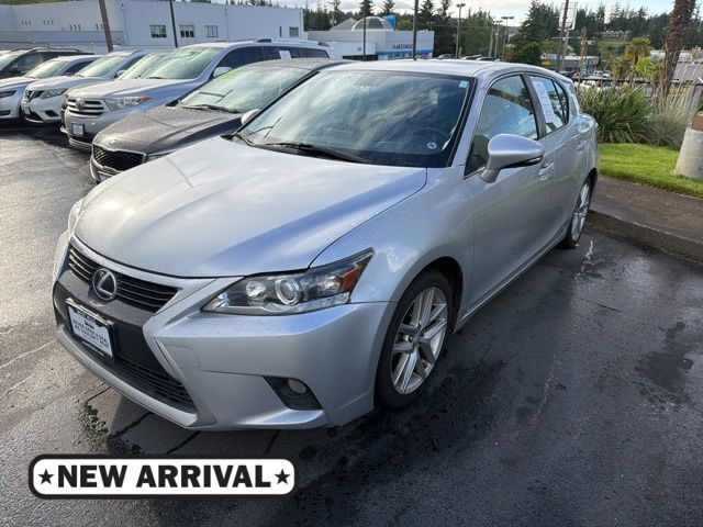 2014 Lexus CT 200h 200h's photo