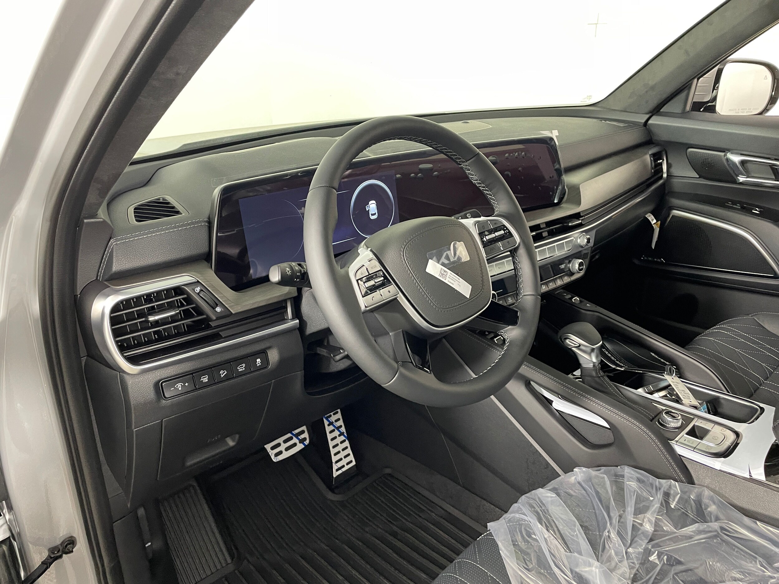 2025 Kia Telluride X-Pro photo 2
