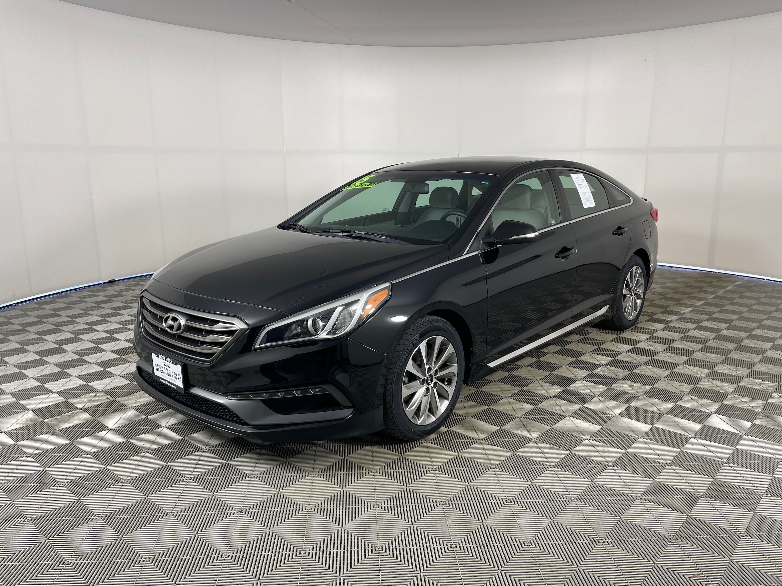 2015 Hyundai Sonata Sport PZEV's photo
