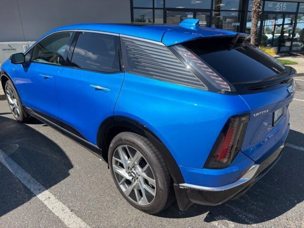 Used 2026 CADILLAC OPTIQ Premium Luxury SUV