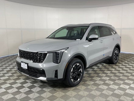 2025 Kia Sorento S SUV