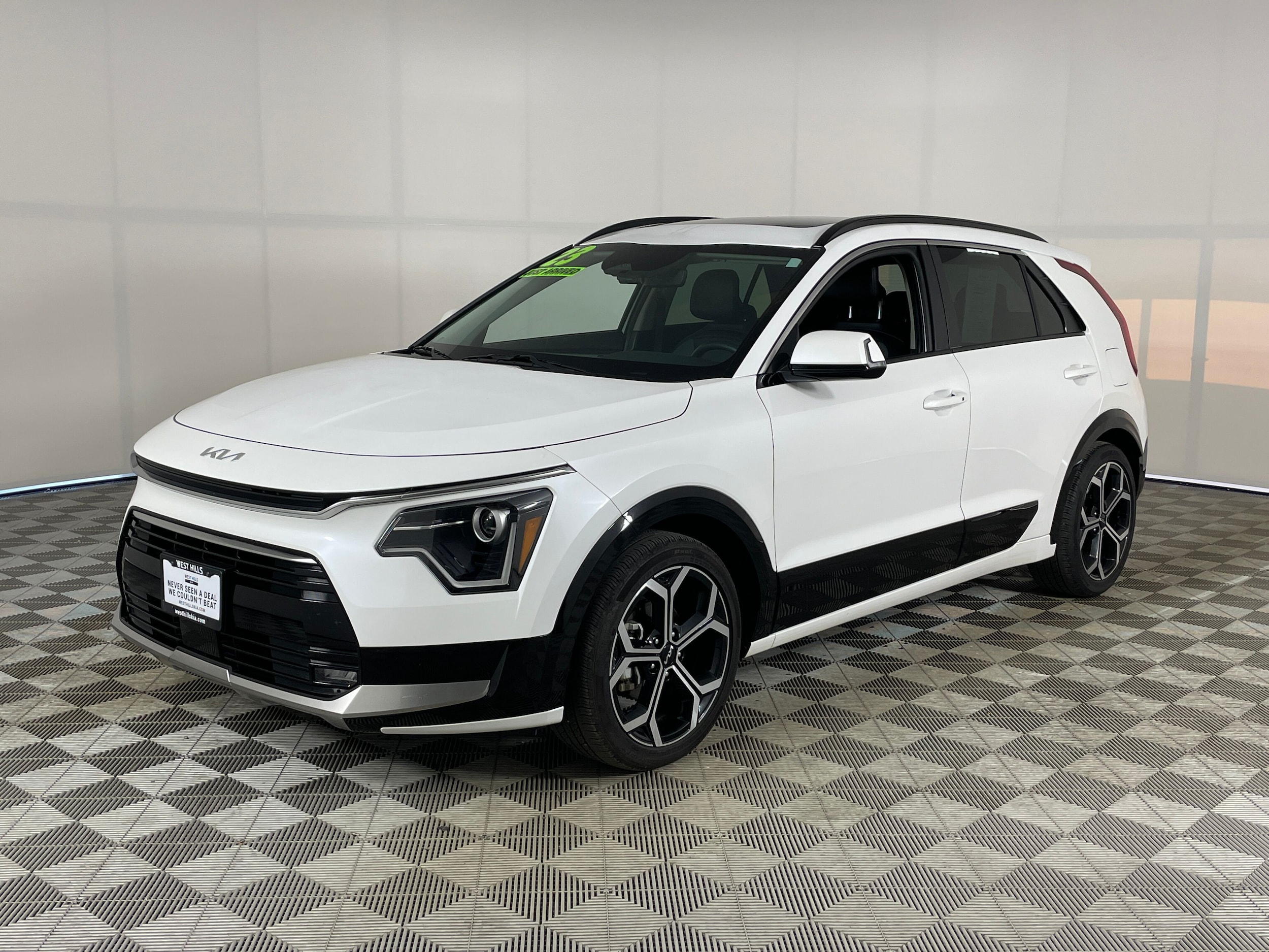 2023 Kia Niro EX Touring