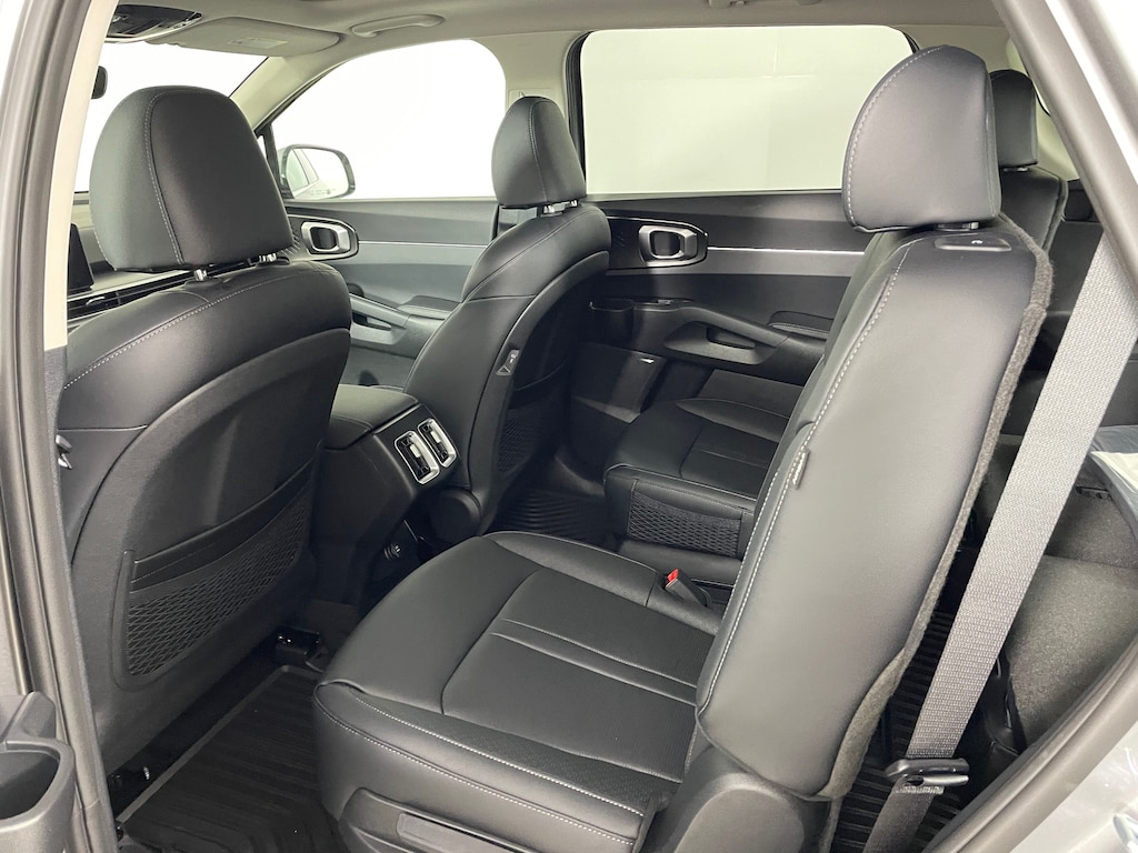 New 2026 Kia Sorento Plug-In Hybrid EX SUV