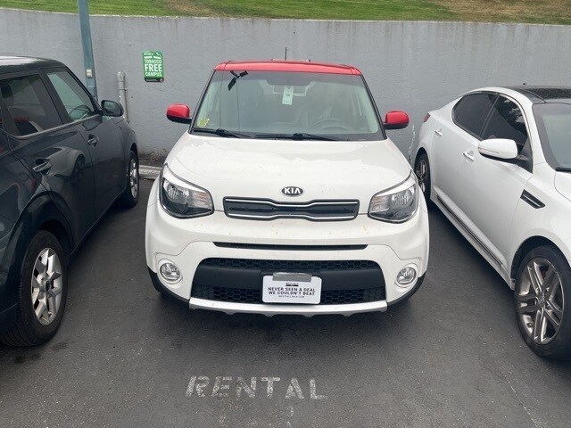 2017 Kia Soul Plus photo 2