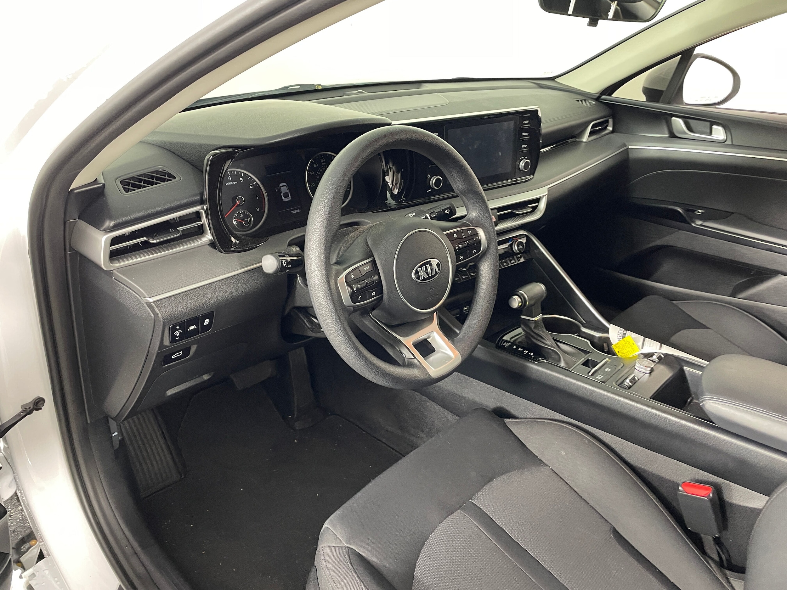 2021 Kia K5 LXS photo 3