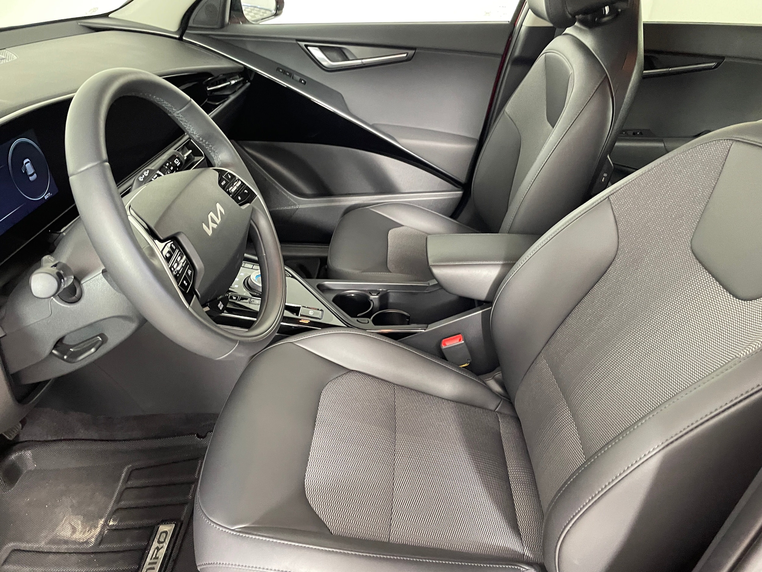 Certified 2025 Kia Niro Wind with VIN KNDCR3L17S5135796 for sale in Bremerton, WA