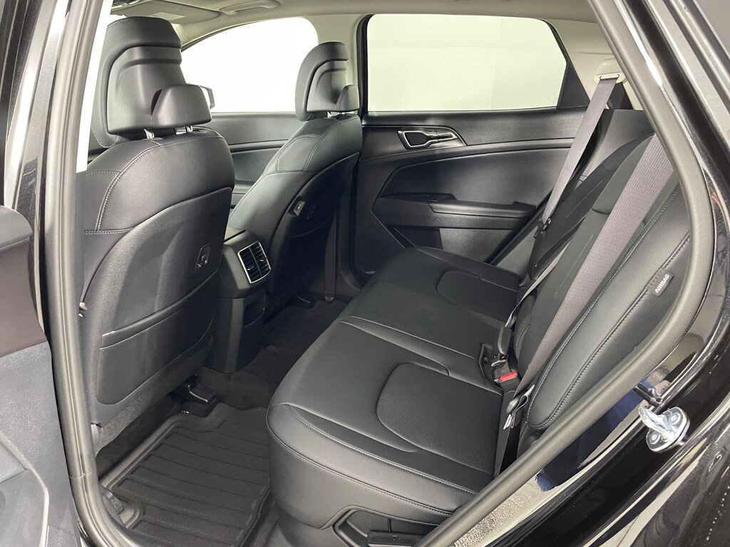 New 2026 Kia Sportage Hybrid EX SUV