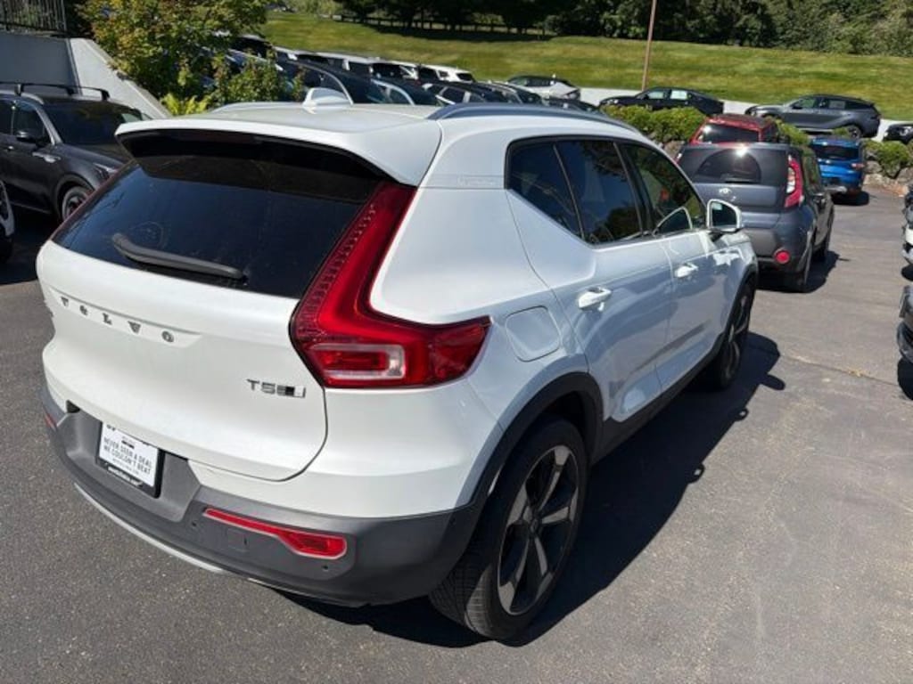 Used 2019 Volvo XC40 T5 Inscription SUV