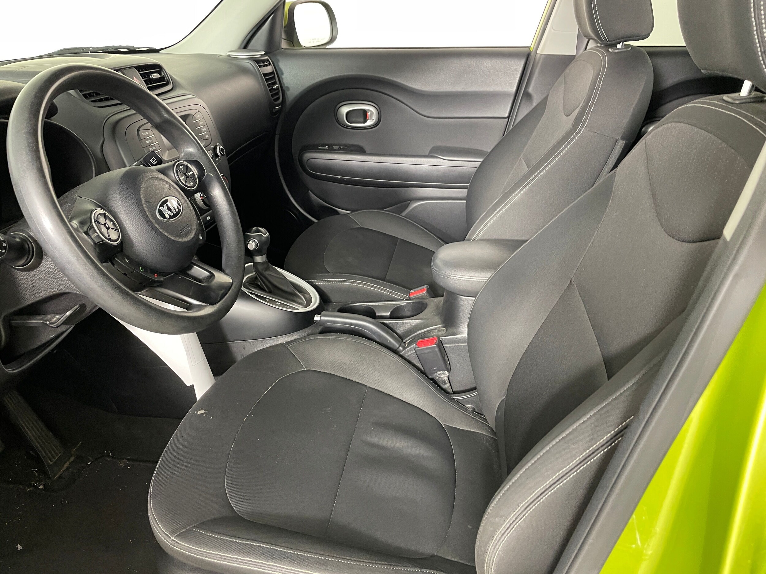 2014 Kia Soul Base photo 2