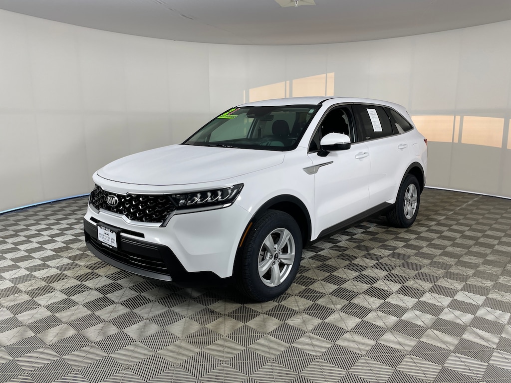 Certified 2021 Kia Sorento LX SUV