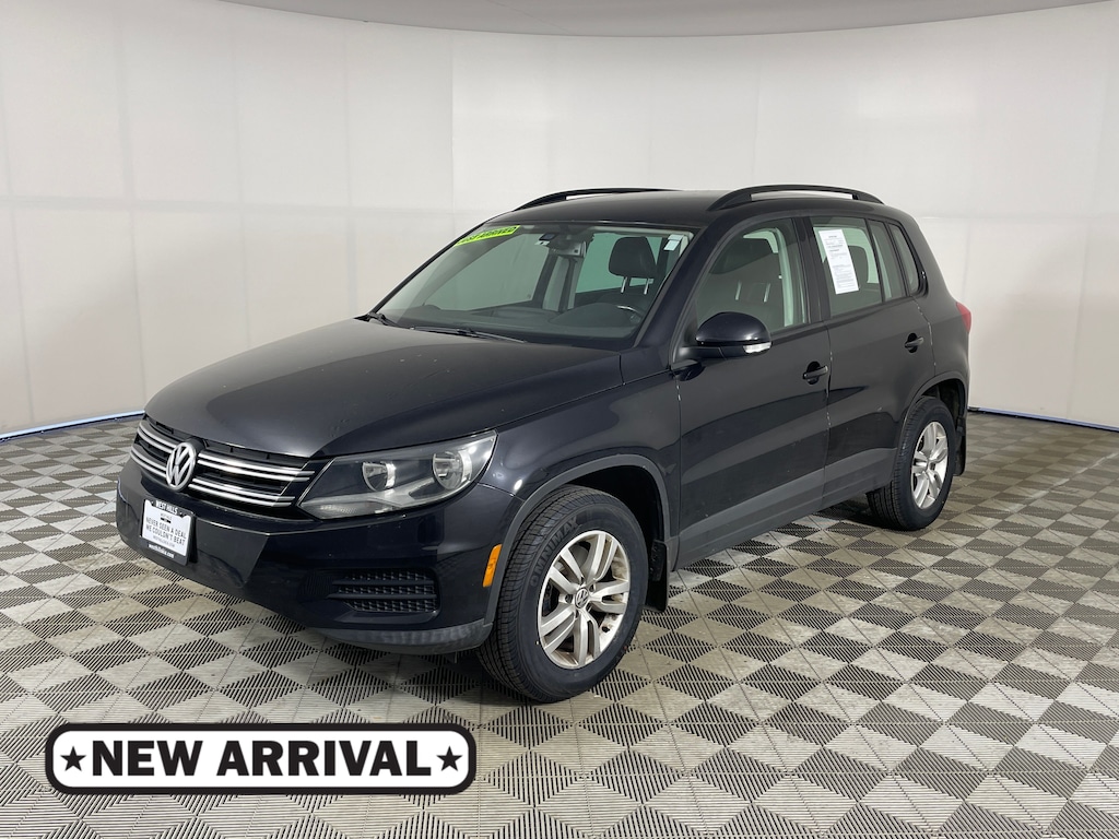 Used 2016 Volkswagen Tiguan S SUV