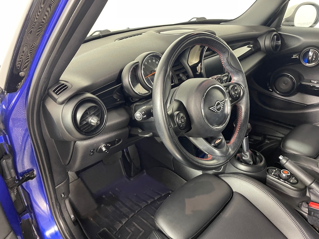 Used 2019 MINI Hardtop 4 Door Signature Hatchback