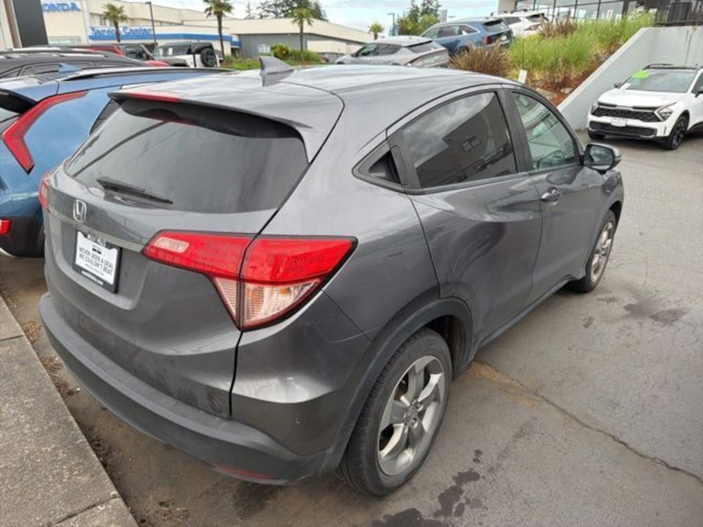 Used 2017 Honda HR-V EX SUV