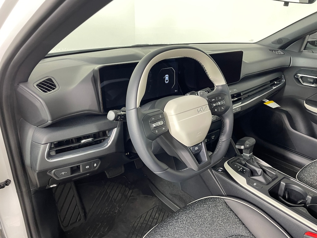 New 2025 Kia K4 GT-Line Sedan