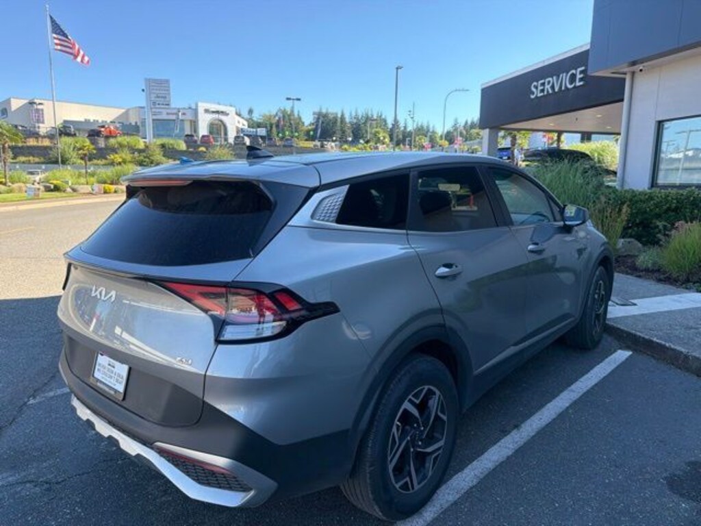 Certified 2024 Kia Sportage LX SUV