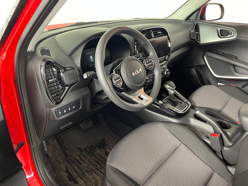 Used 2023 Kia Soul S Hatchback