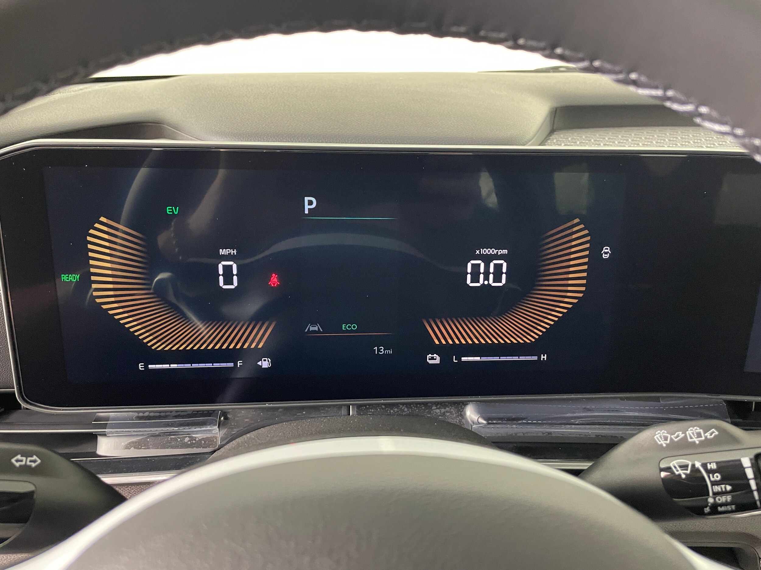 2026 Kia Carnival EX photo 2