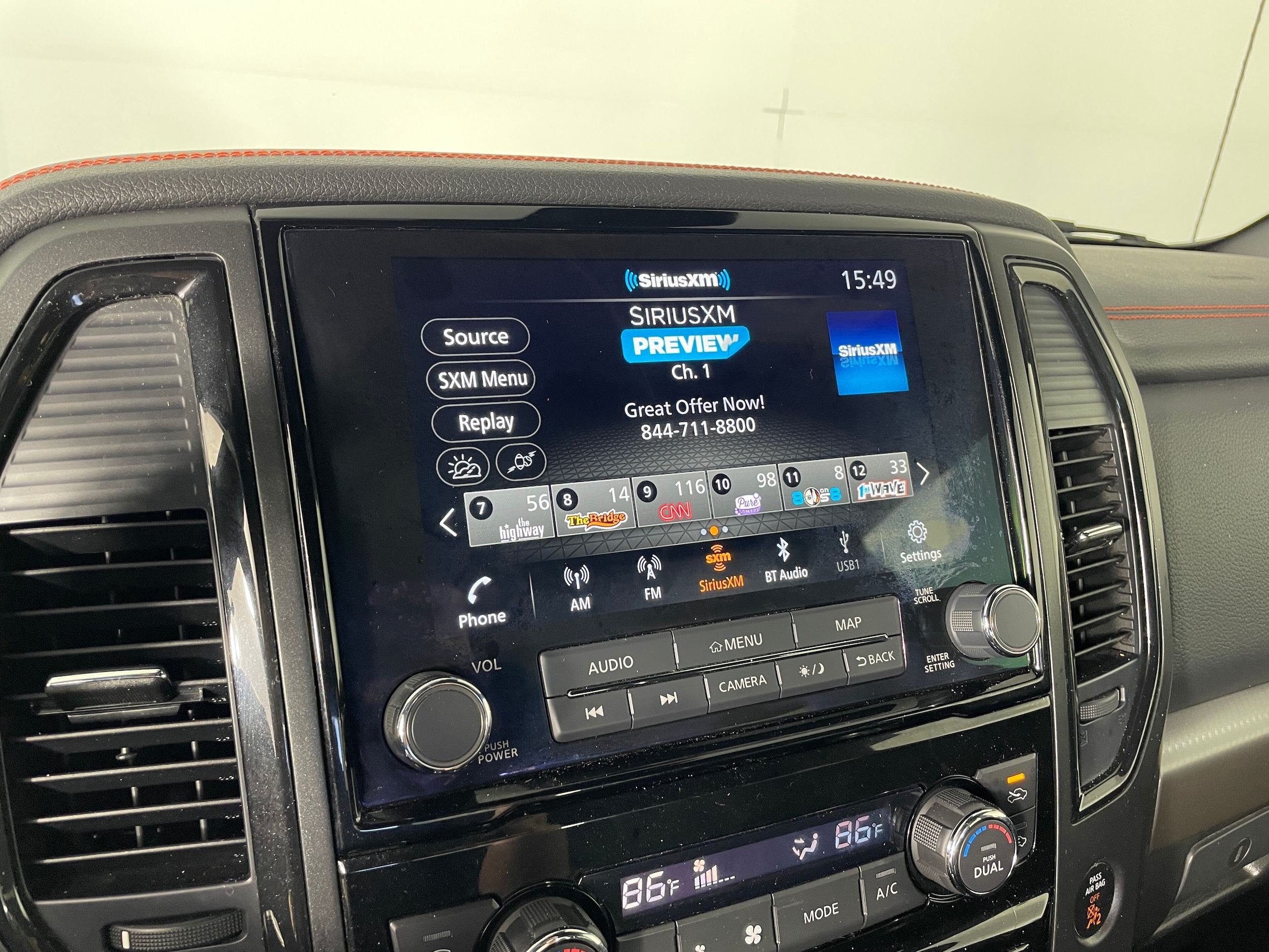 2021 Nissan Titan PRO-4X photo 6