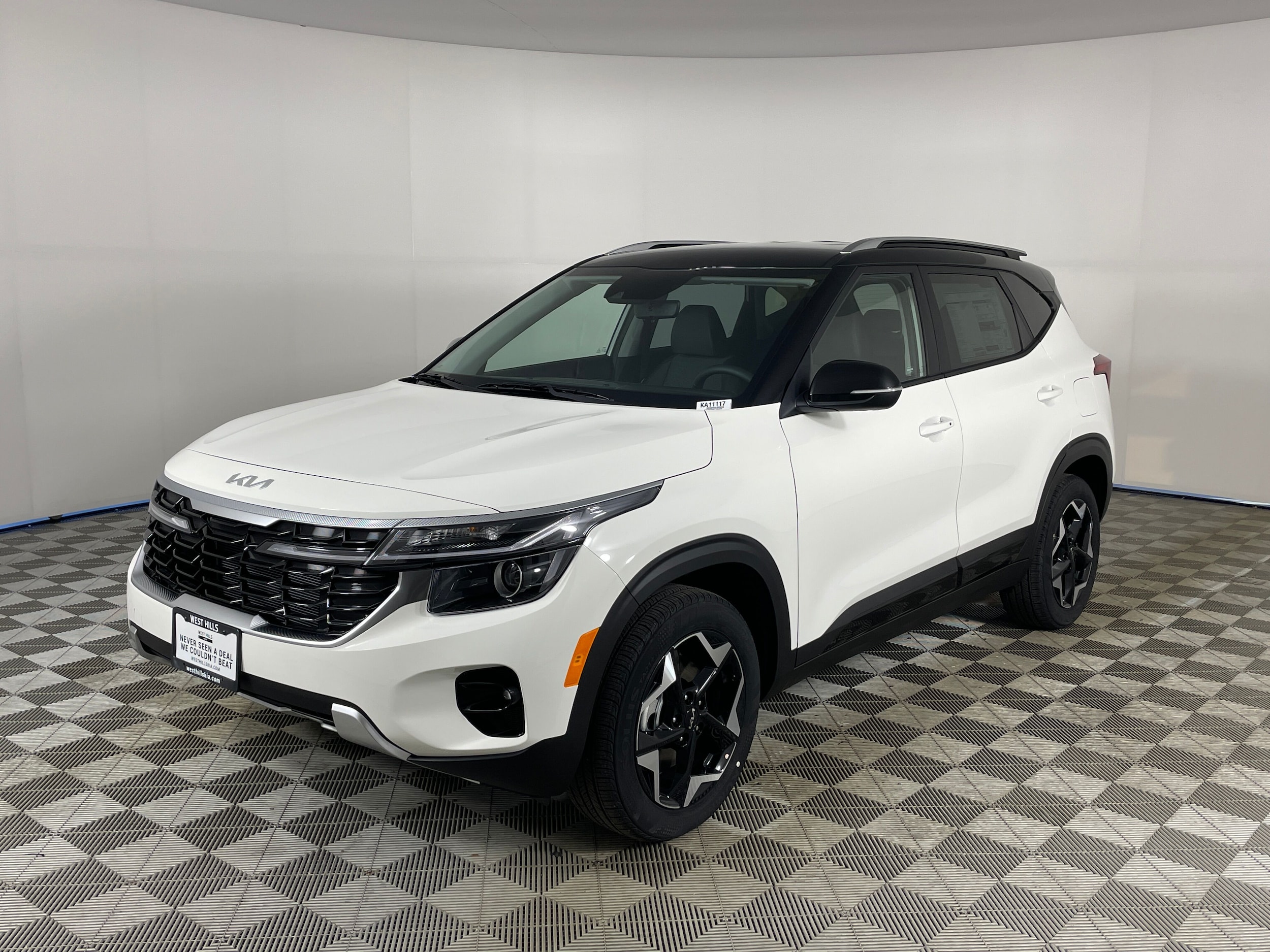 2026 Kia Seltos S's photo