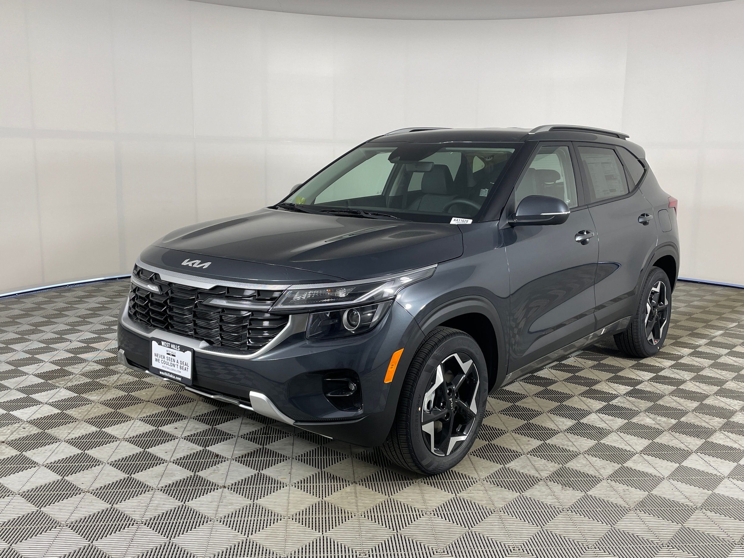 2026 Kia Seltos 2.0 S AWD's photo