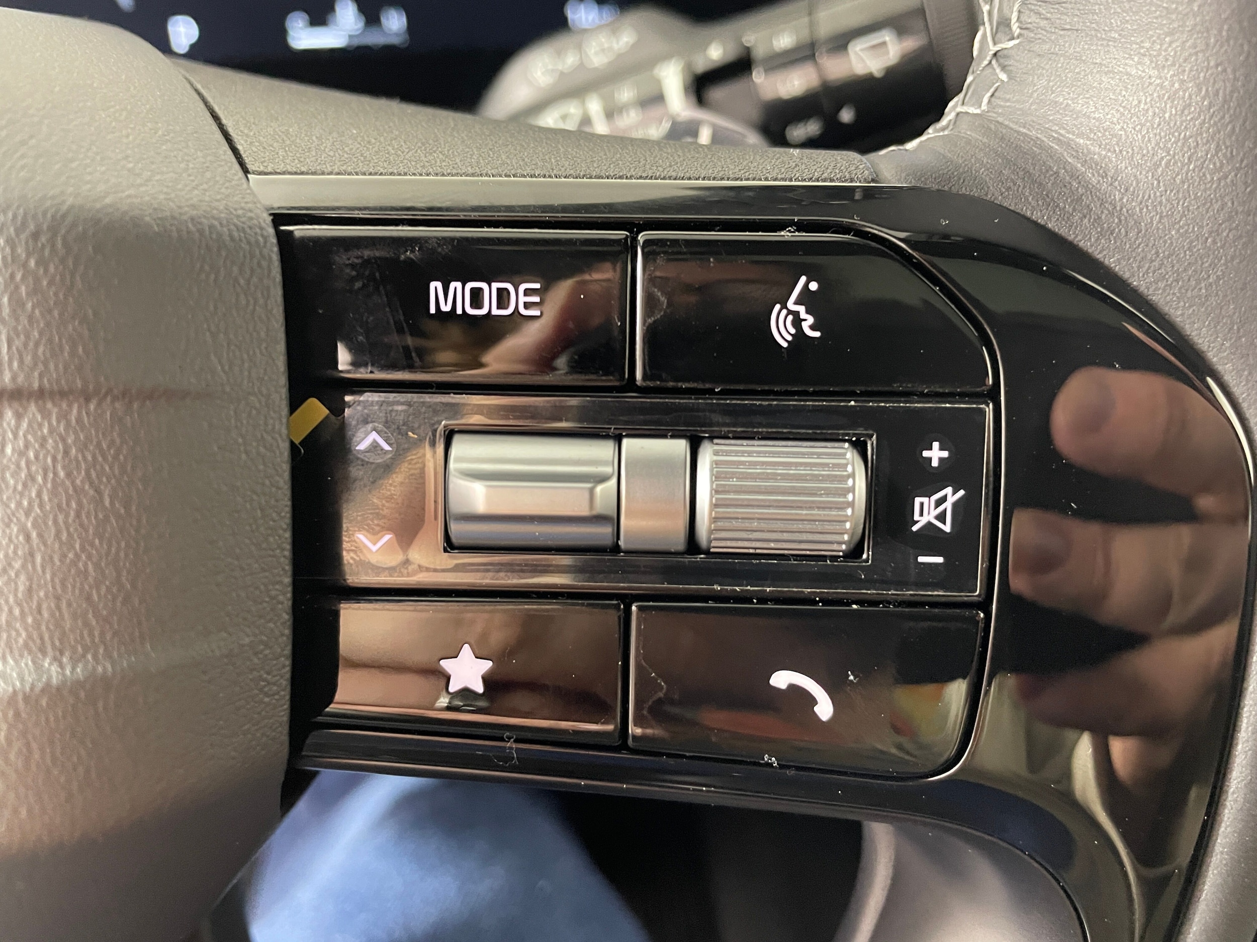 2026 Kia Sorento X-Line SX Prestige - Photo 10