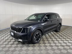 2025 Kia Sorento S SUV