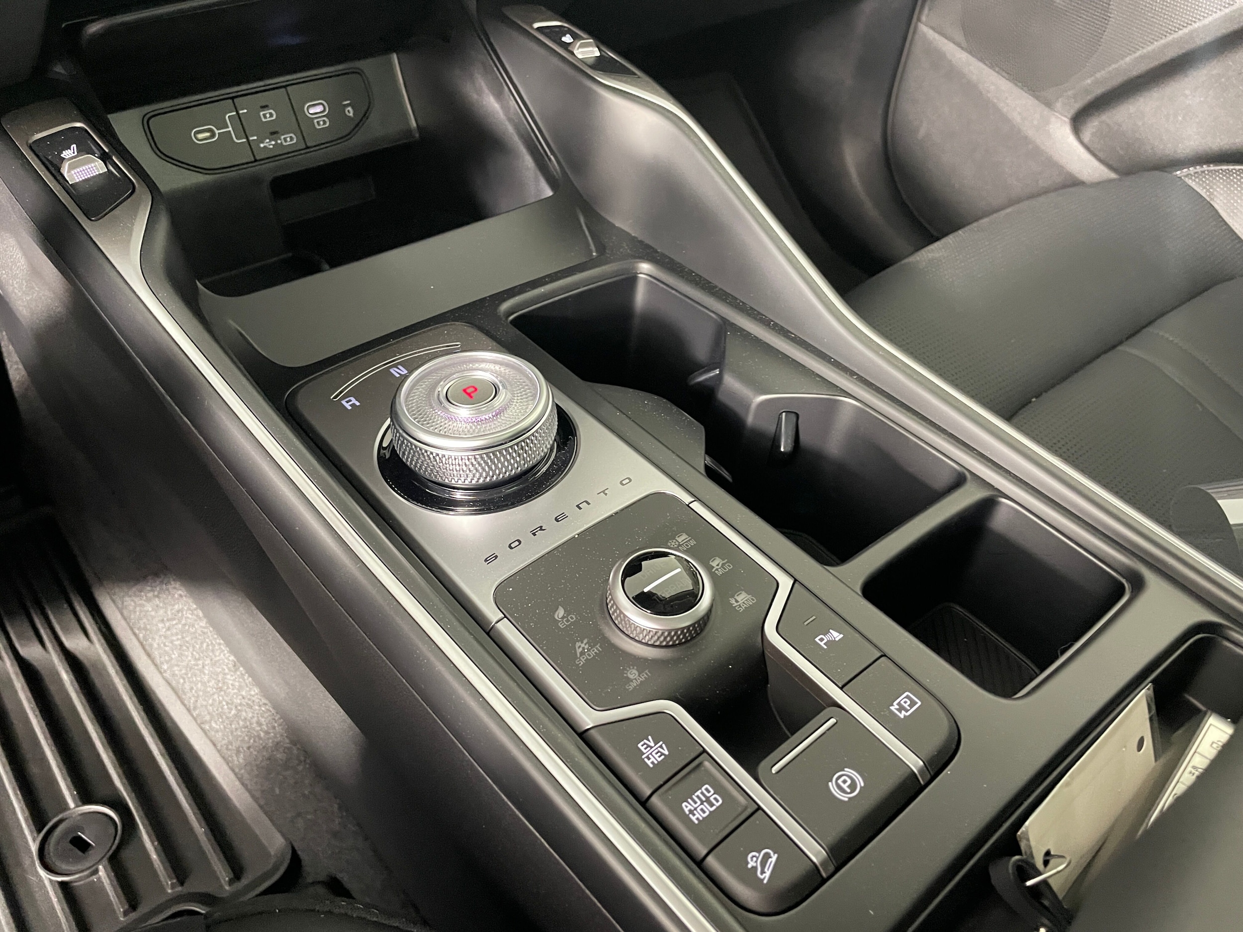 2026 Kia Sorento EX PHEV - Photo 7