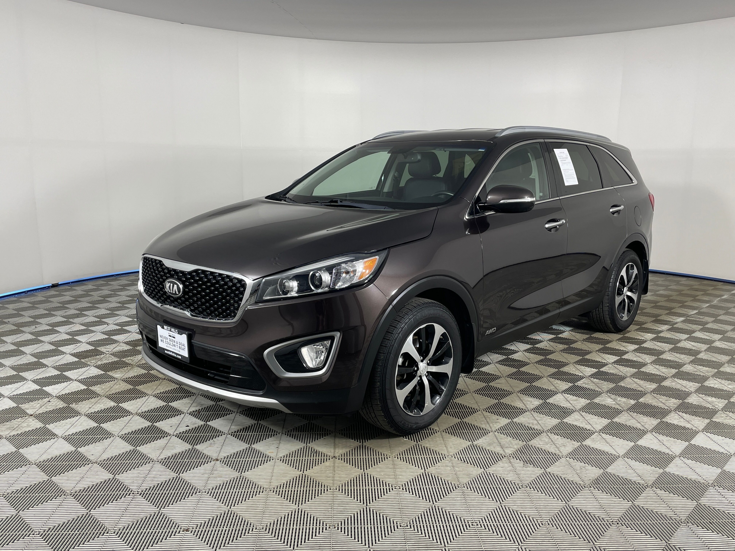 2016 Kia Sorento EX 2.0T AT 4WD's photo