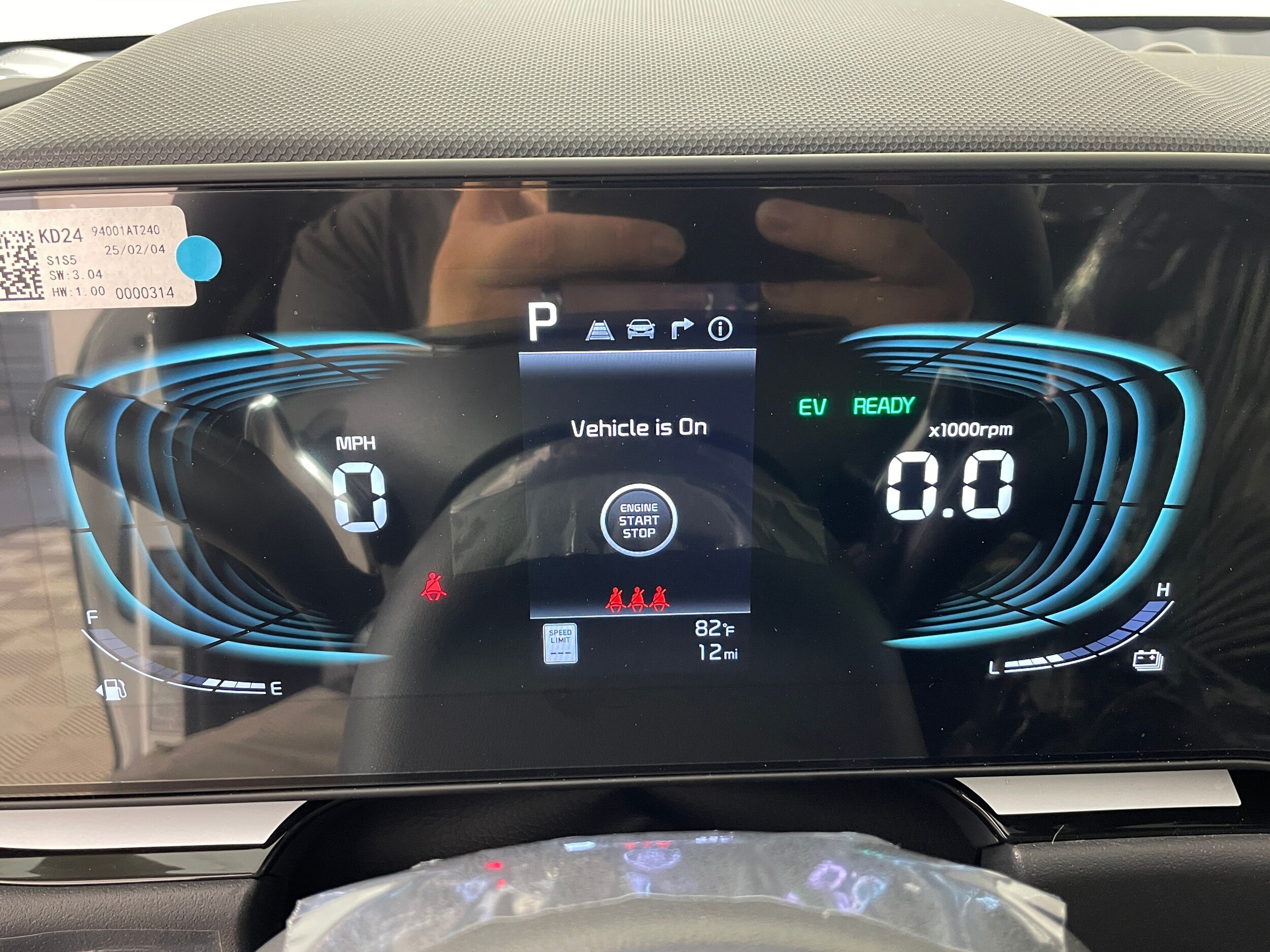 2025 Kia Niro EX photo 2