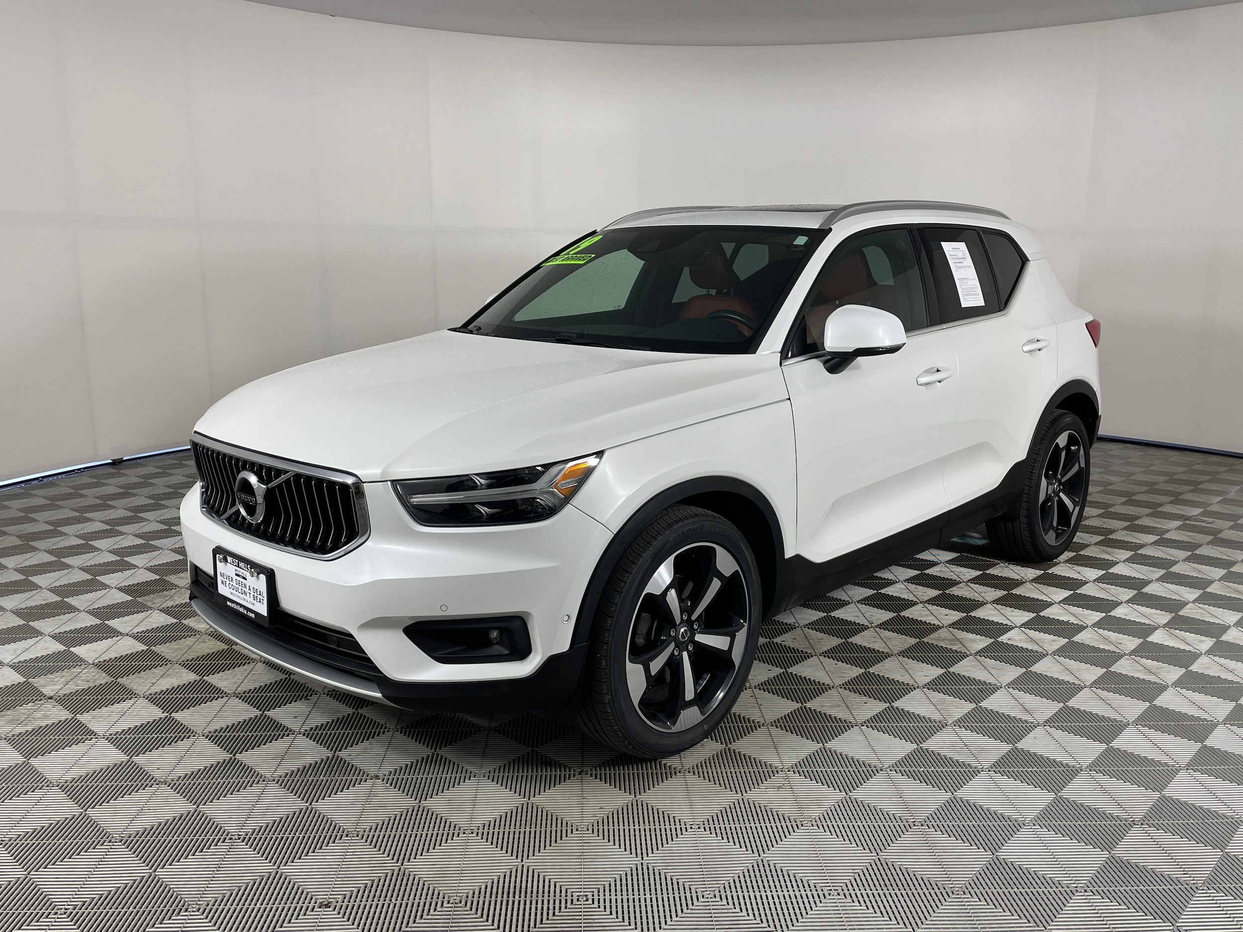 2019 Volvo XC40 T5 Inscription AWD's photo