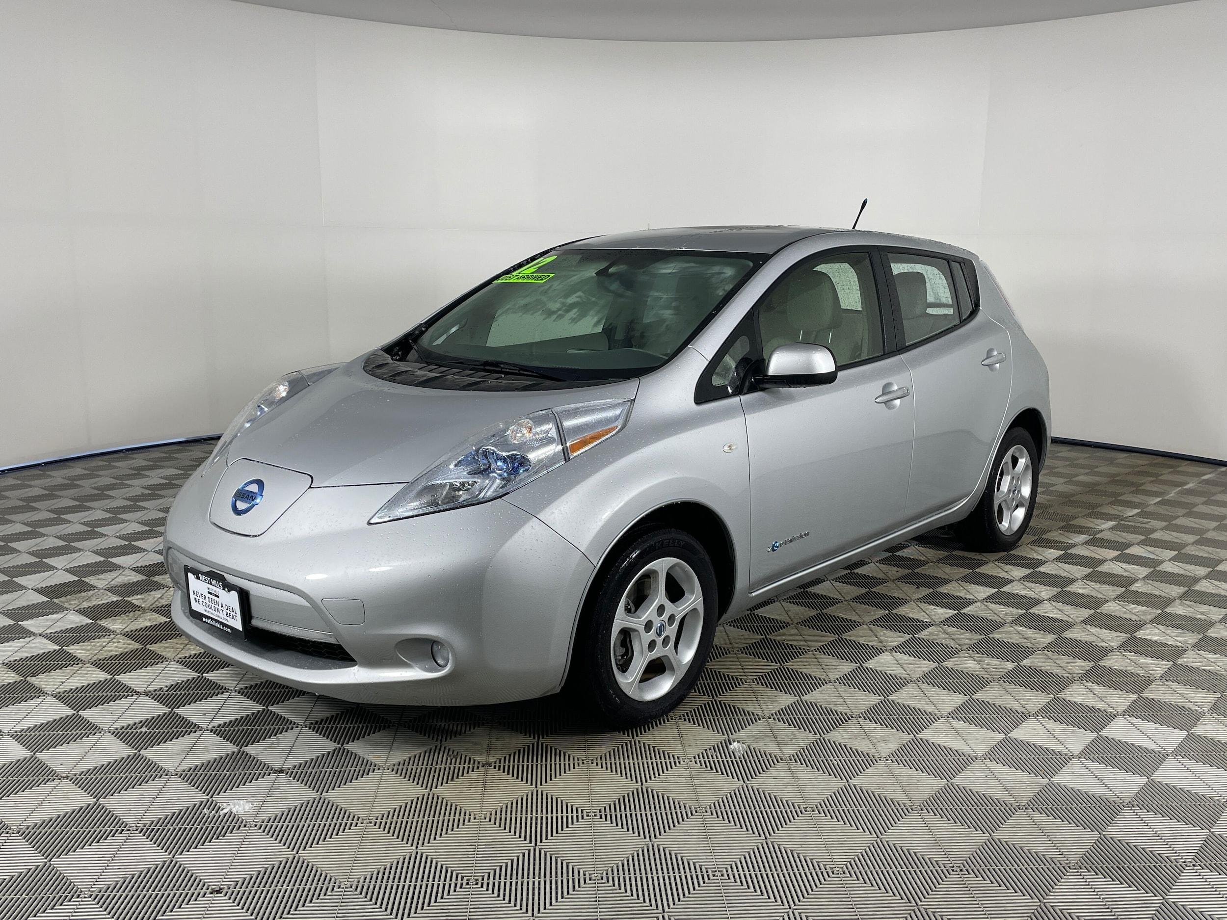 2012 Nissan LEAF SL