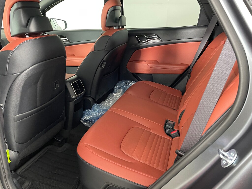 New 2026 Kia Sportage Hybrid SX-Prestige SUV