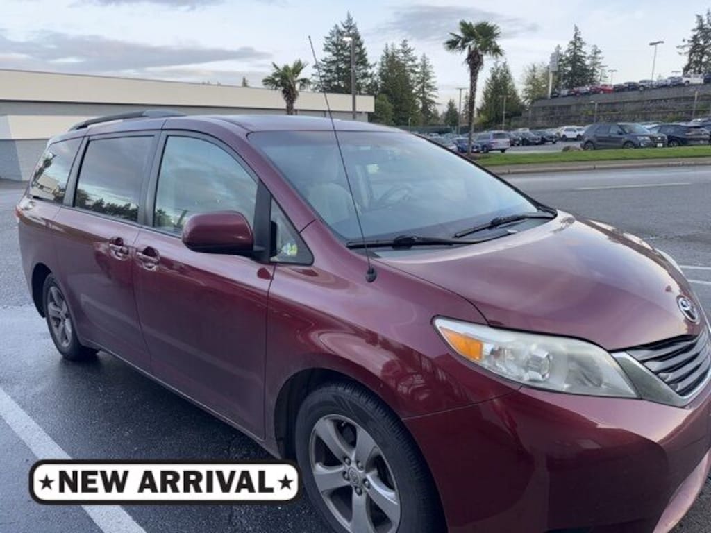 Used 2012 Toyota Sienna LE Van