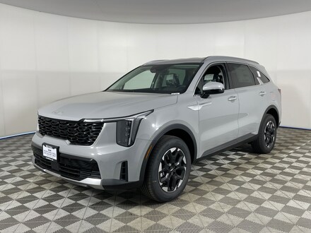 2025 Kia Sorento S SUV