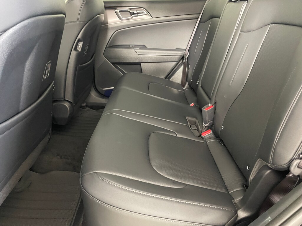 New 2026 Kia Sportage Hybrid EX SUV