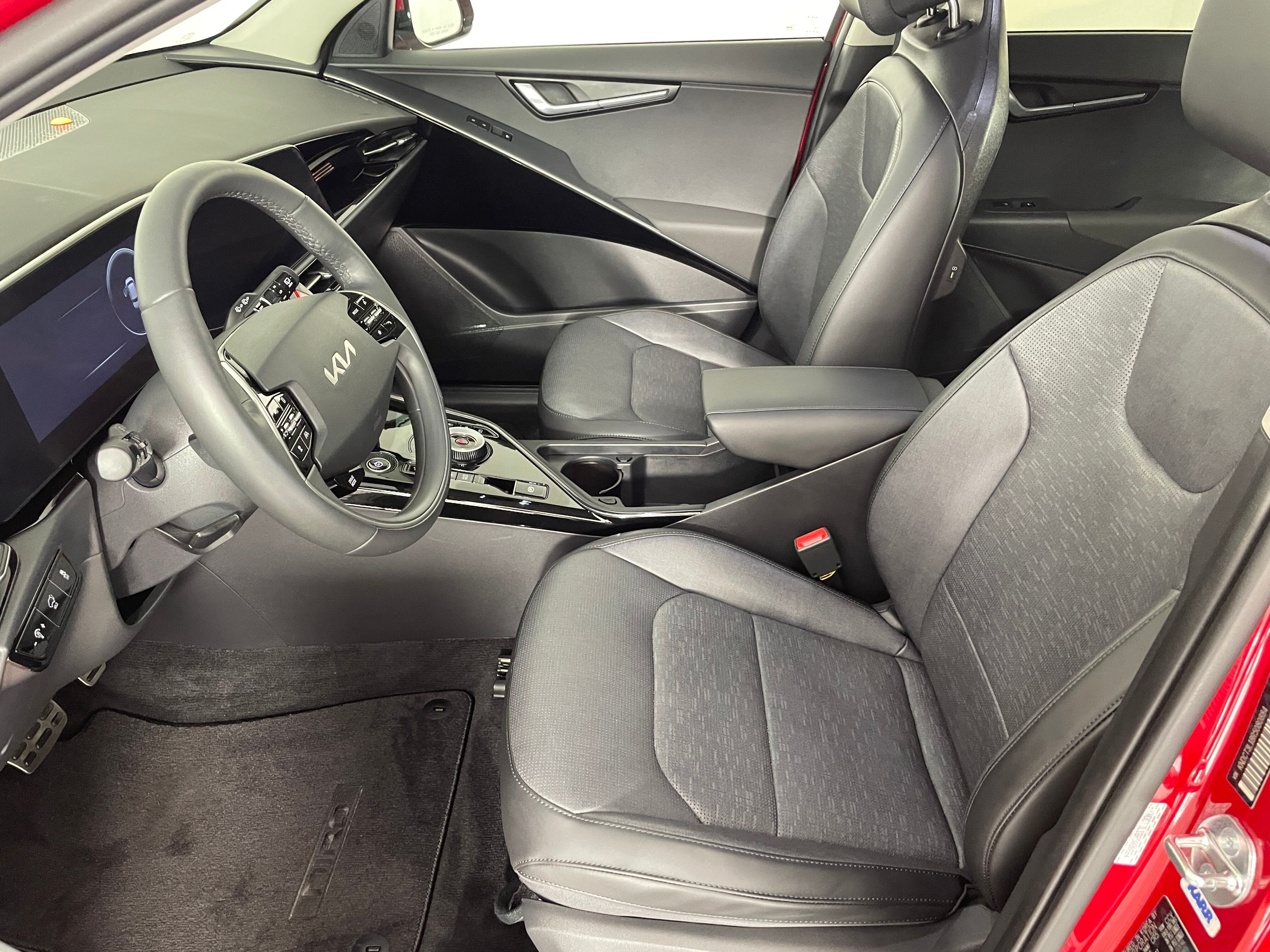 Certified 2024 Kia Niro Wave with VIN KNDCT3L18R5080884 for sale in Bremerton, WA