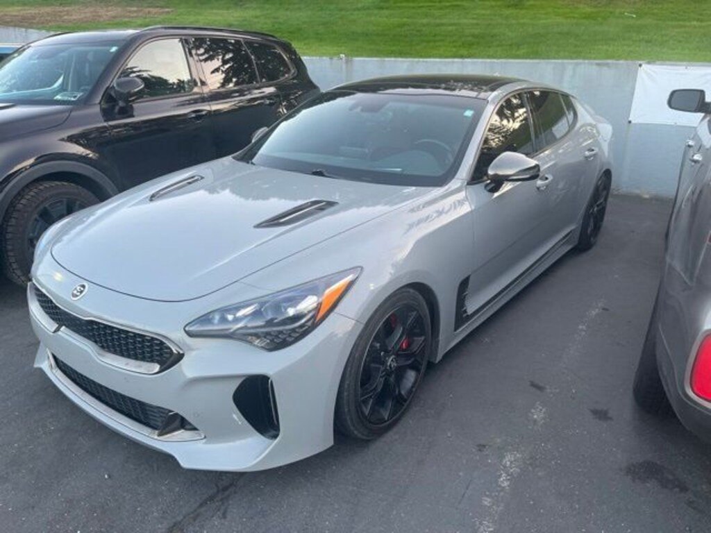 Used 2018 Kia Stinger GT2 Sedan