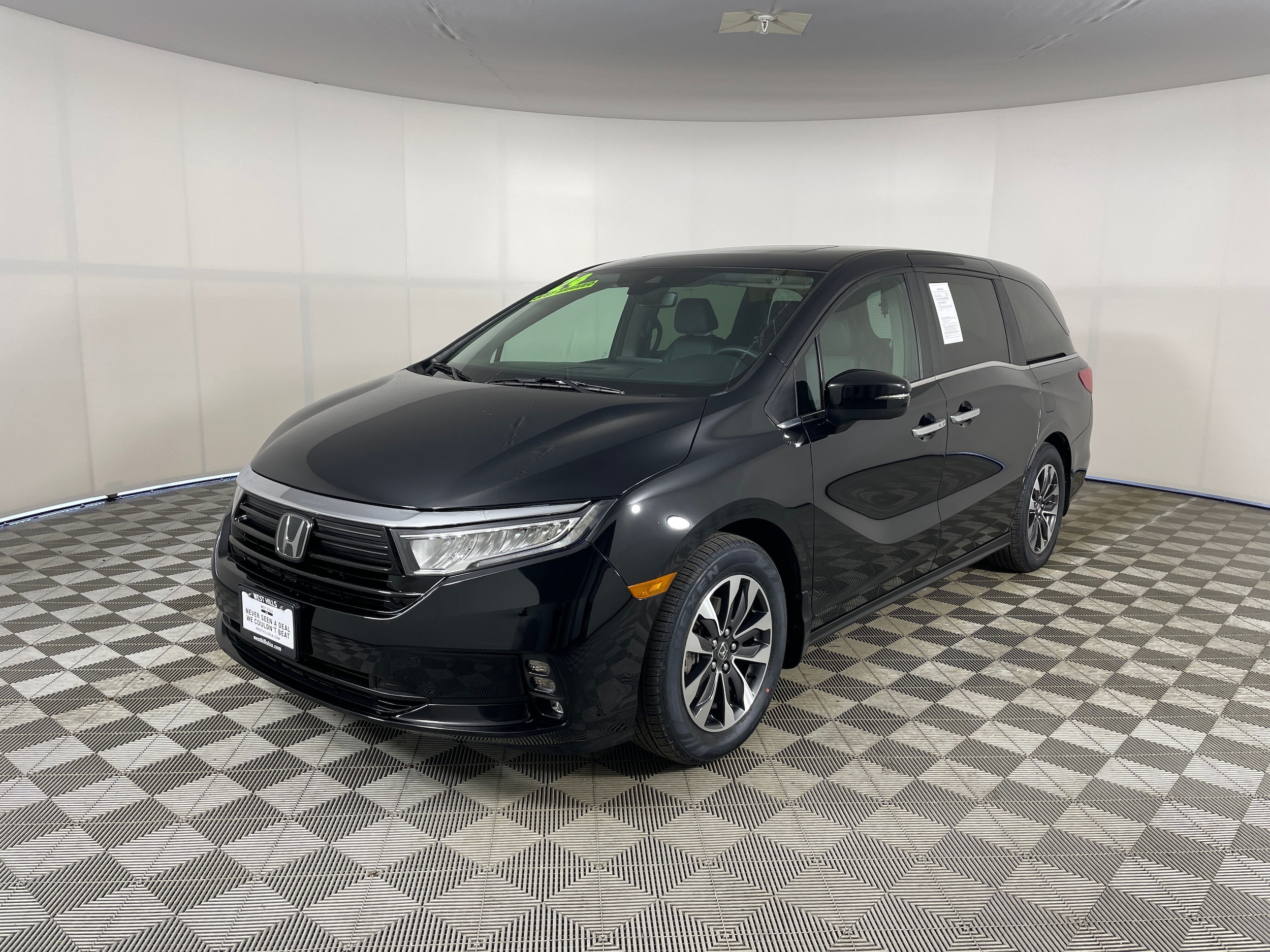 2024 Honda Odyssey EX-L's photo