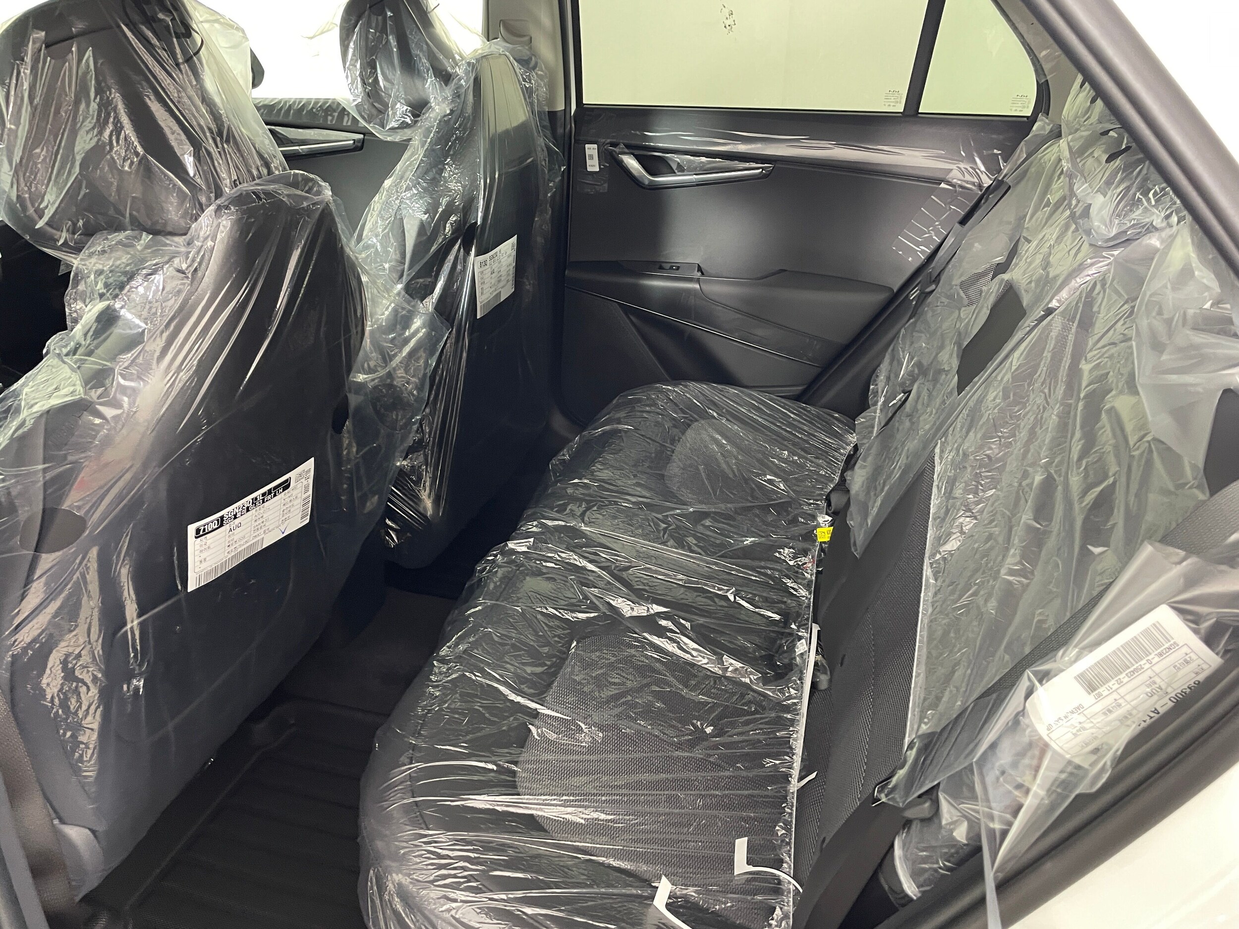 2025 Kia Niro EX photo 3