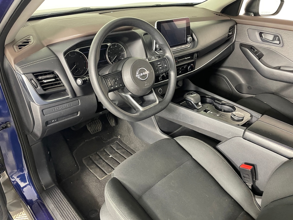 Used 2023 Nissan Rogue S SUV