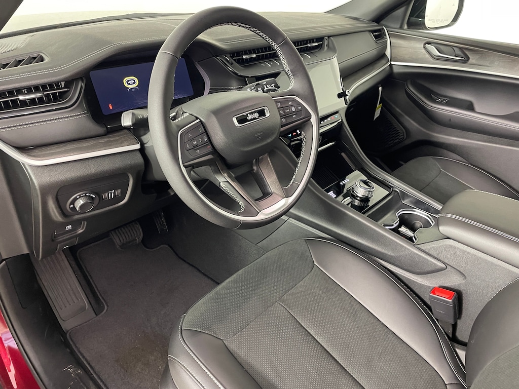 New 2026 Jeep Grand Cherokee L LAREDO ALTITUDE 4X4 Sport Utility