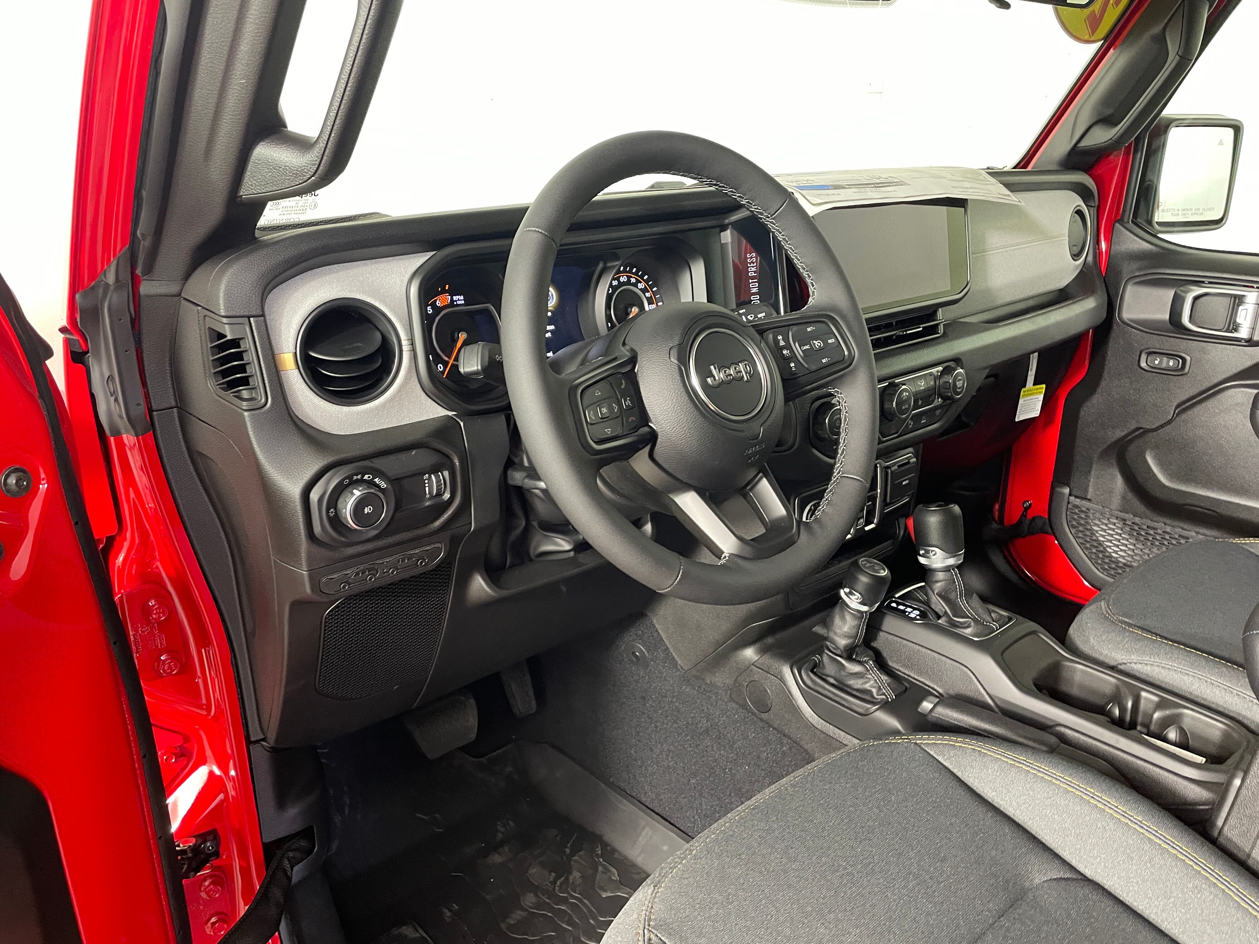 New 2026 Jeep Wrangler 4-DOOR SPORT S Sport Utility