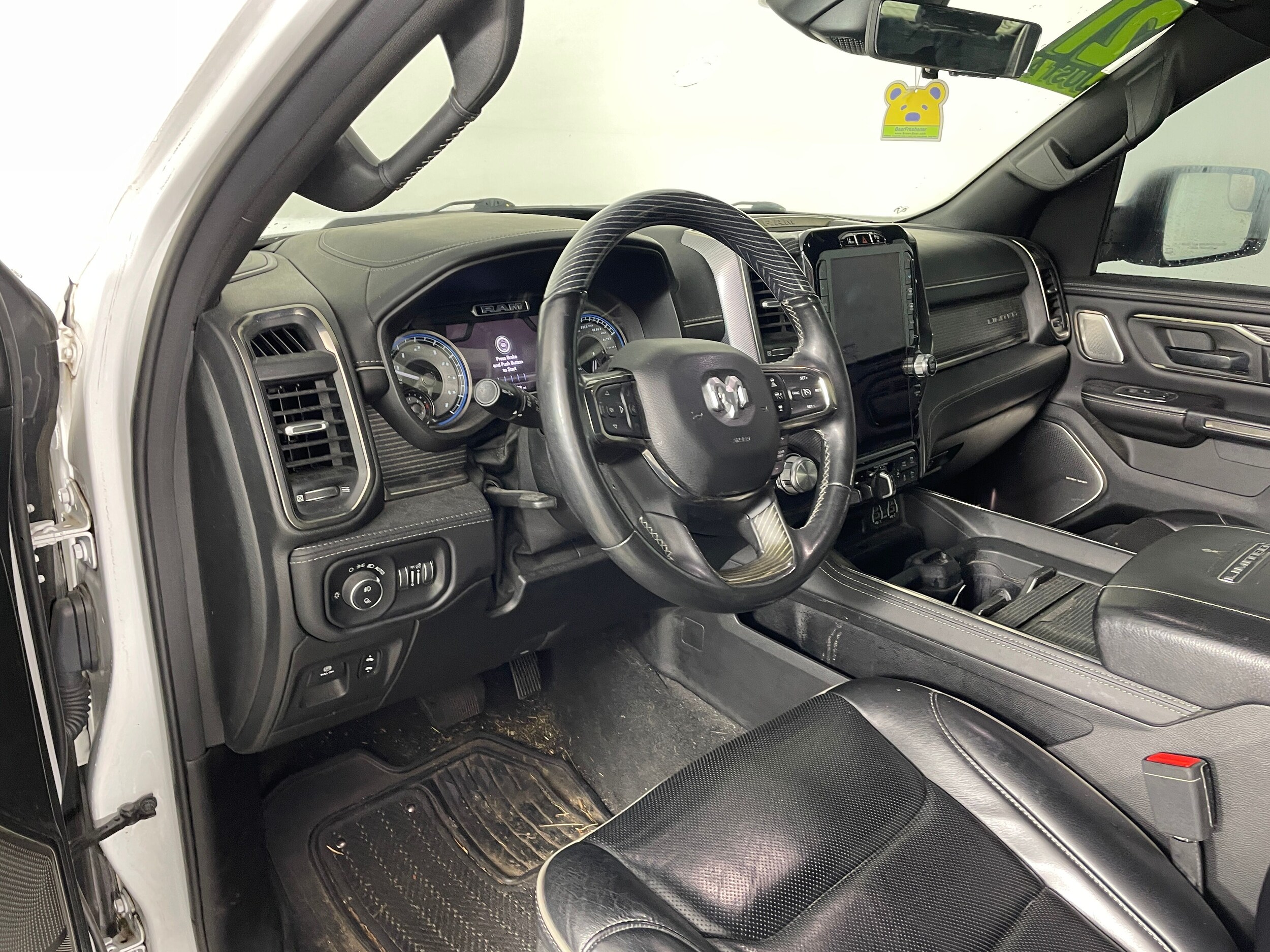 2021 Ram 1500 Limited photo 3