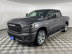 2026 Ram 1500 BIG HORN CREW CAB 4X4 5'7 BOX Pickup