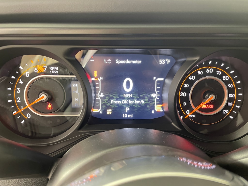 New 2025 Jeep Wrangler 4-DOOR SAHARA Sport Utility