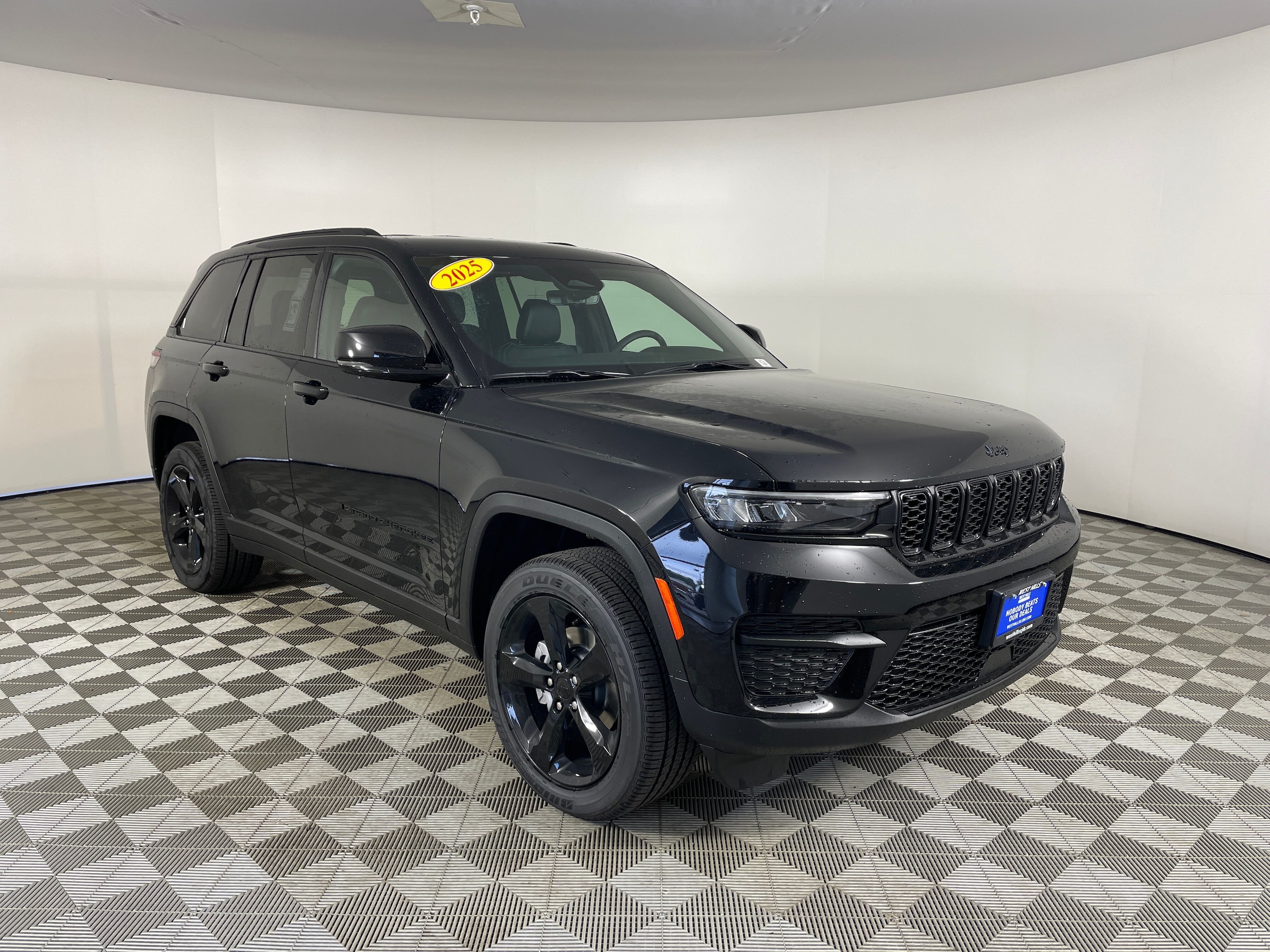 2025 Jeep Grand Cherokee Altitude - Photo 7