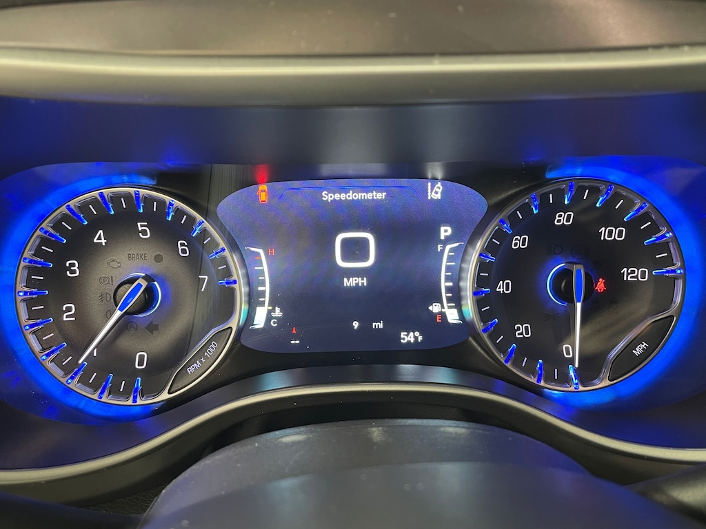 New 2026 Chrysler Pacifica SELECT AWD Passenger Van